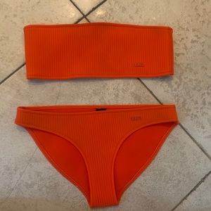 Triangl Bikini Set